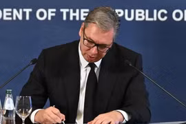 Tổng thống Serbia Vucic từ chức, mở đường cho bầu cử tổng thống sớm