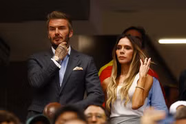 Tìm đối thủ cho ông Infantino, bóng đá châu Âu gọi tên Beckham?