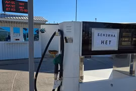 Crimea đang đối mặt với tình trạng khan hiếm nhiên liệu.
