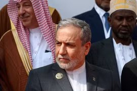 Iran chờ Saudi Arabia và Houthi trả lời sáng kiến hòa giải